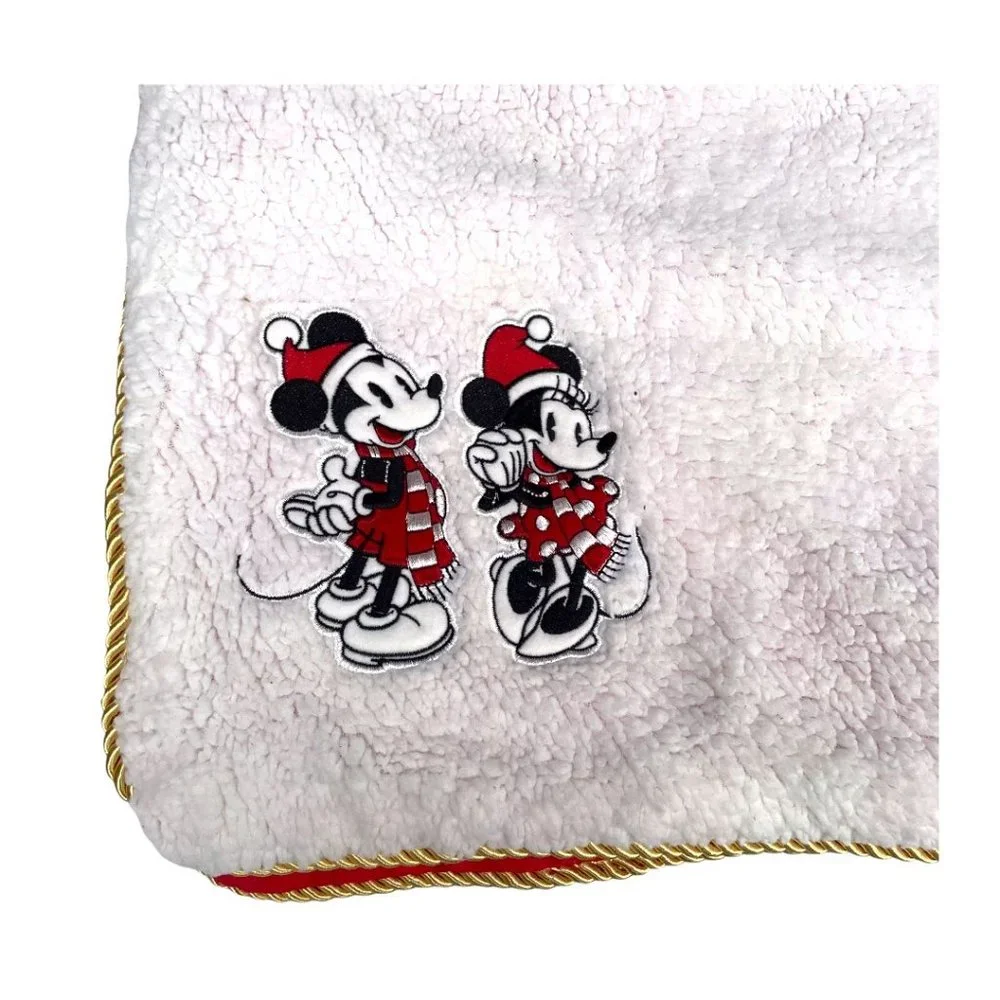Disney Store Mickey and Minnie Mouse Holiday Throw Blanket